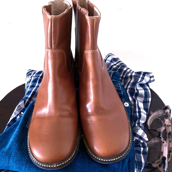 L.L. Bean leather ankle boots - Picture 5 of 16